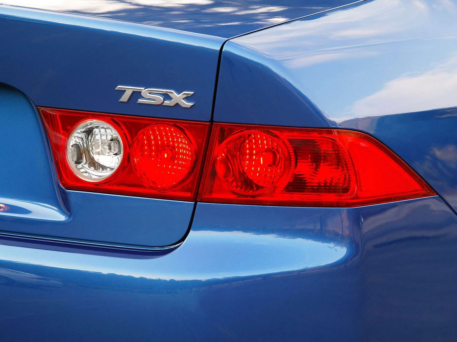 Hình ảnh xe ô tô Acura TSX 2005 & nội ngoại thất