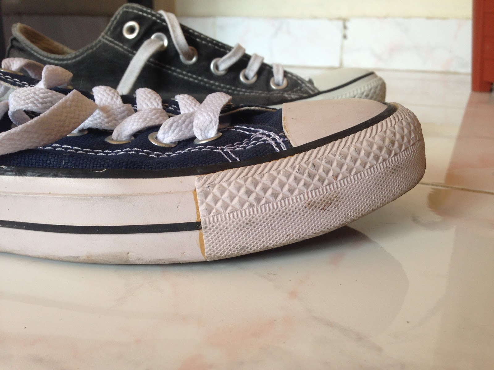 Tips Membedakan Sepatu Converse ORI dan KW  Secret Daily Tips