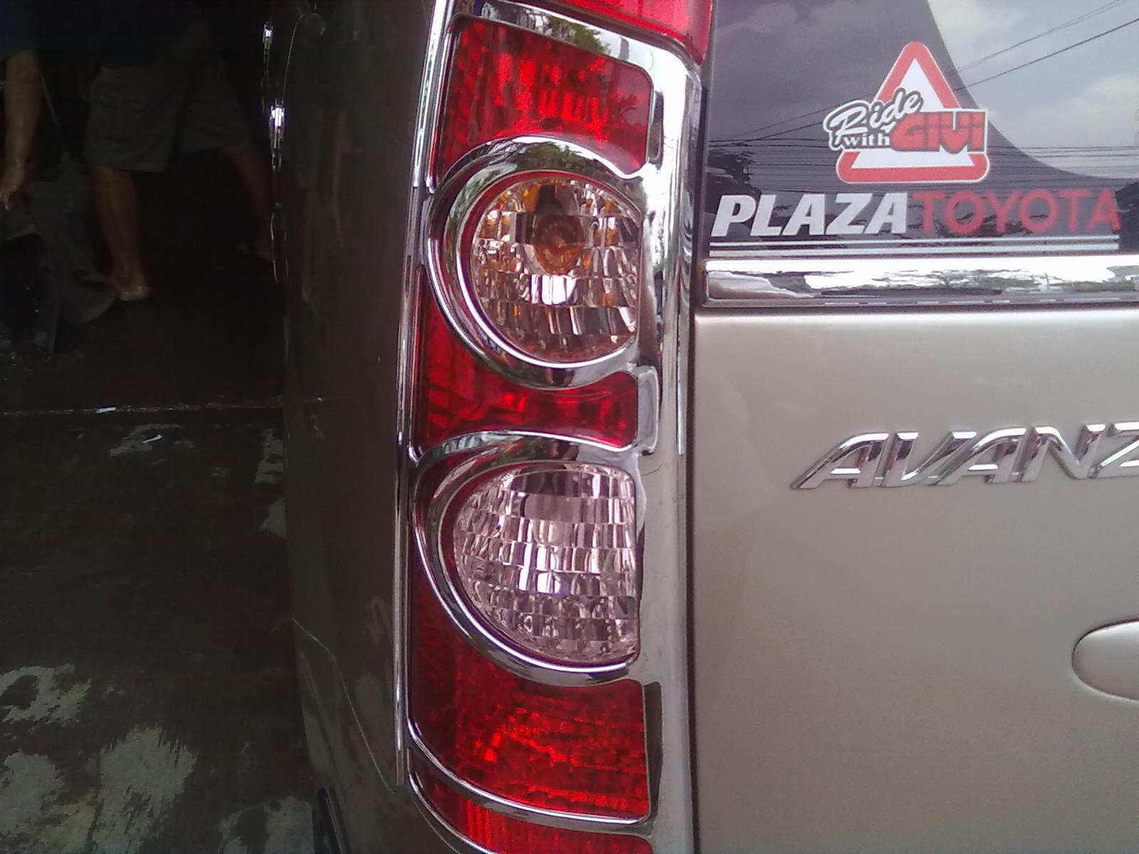 Asesoris Avanza Xenia Garnish Lampu Depan Dan Lampu Belakang