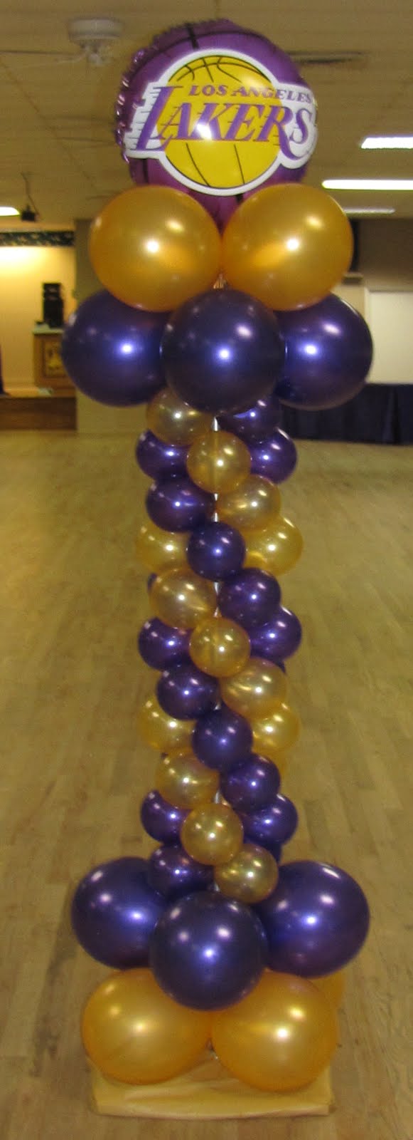  Party  People Event Decorating  Company Lakers  Birthday  