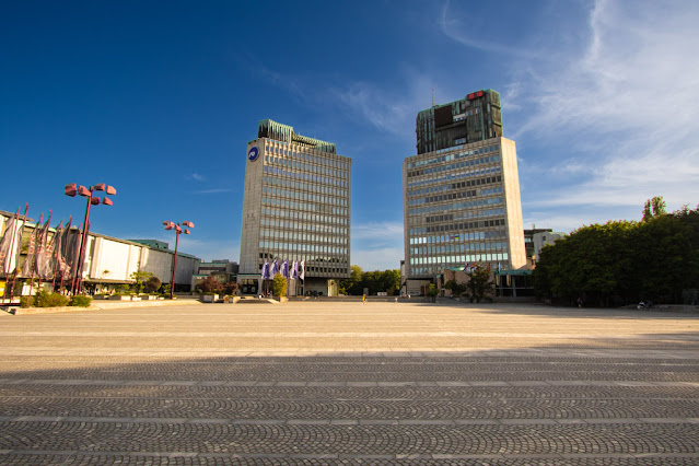 Piazza della Repubblica-Trg Republike-Lubiana