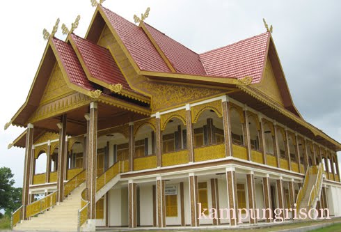 Mengenal Balai-Balai Adat Melayu di Provinsi Riau dan 