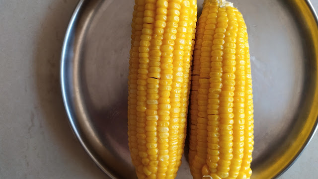 Deseeding corn kernels