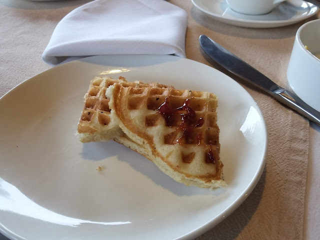 Waffle with Apple jam Nedou's hotel Gulmarg Kashmir