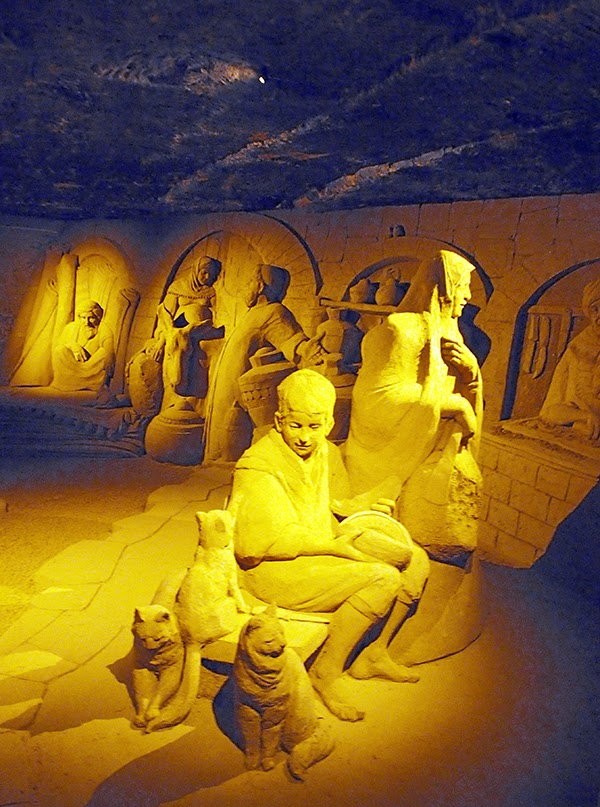 valkenburg sand sculptures