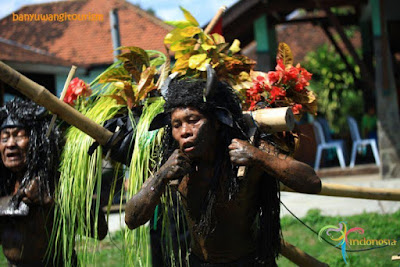 Tradisi Unik yang Hanya Ada di Indonesia