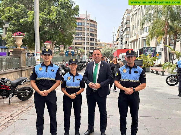 Tres nuevos agentes de la Policía Local se suman al Cuerpo de Tazacorte tras completar su formación