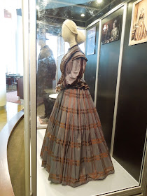 Gloria Reuben Elizabeth Keckley Lincoln gown detail