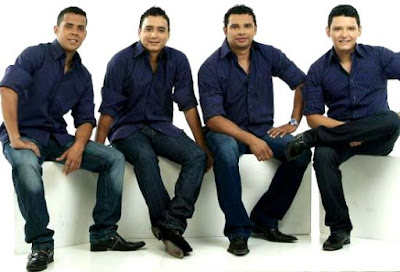 Foto de los vocalistas del grupo Galé