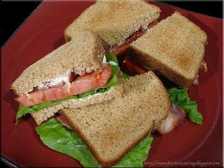 bacon lettuce tomato sandwiches