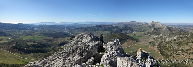 Crestería de la Peña Negra (Sierra del Co)