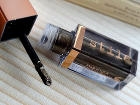 Stila Shimmer & Glow Liquid Eyeshadow in La Douce
