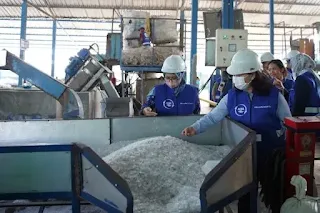 Danone strengthens plastic waste management ecosystem in Java and Bali