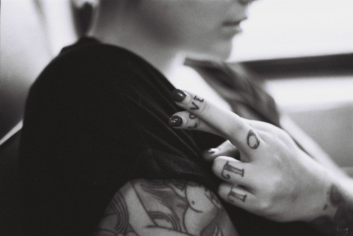 i LOVE love also the better of couples tattoos that ive seen finger ink