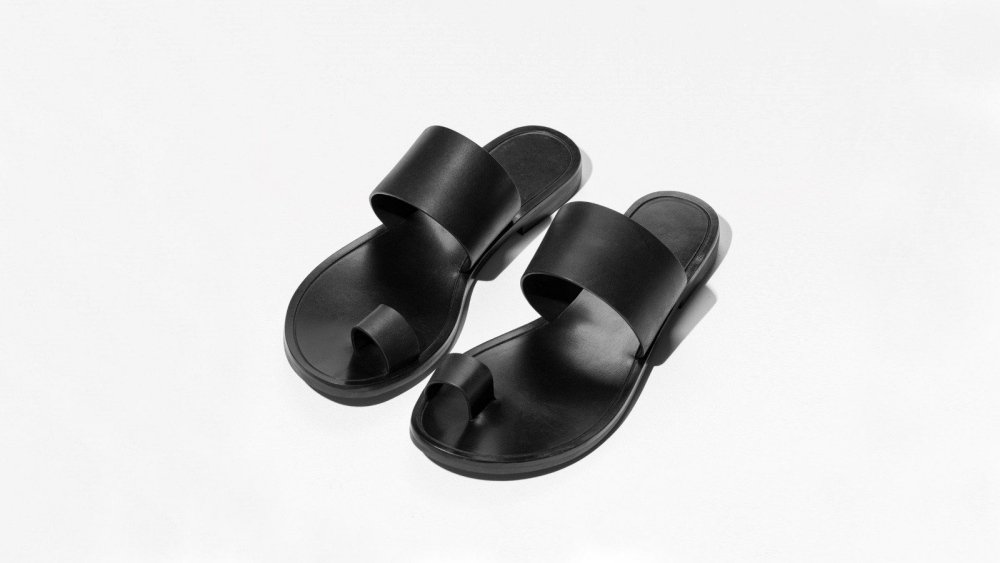 Zehen-Sandalen: Toe-Loop-Sandalen tragen wir jetzt