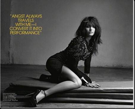 Anushka Sharma Vogue India February2012(9)
