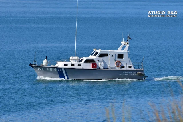 Προσάραξη ιστιοφόρου στην Ερμιόνη - Επιχείρηση του Λιμενικού για τους 6 επιβαίνοντες 