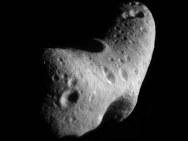 eros-asteroid-dalam-orbit-yang-dekat-dengan-bumi-astronomi