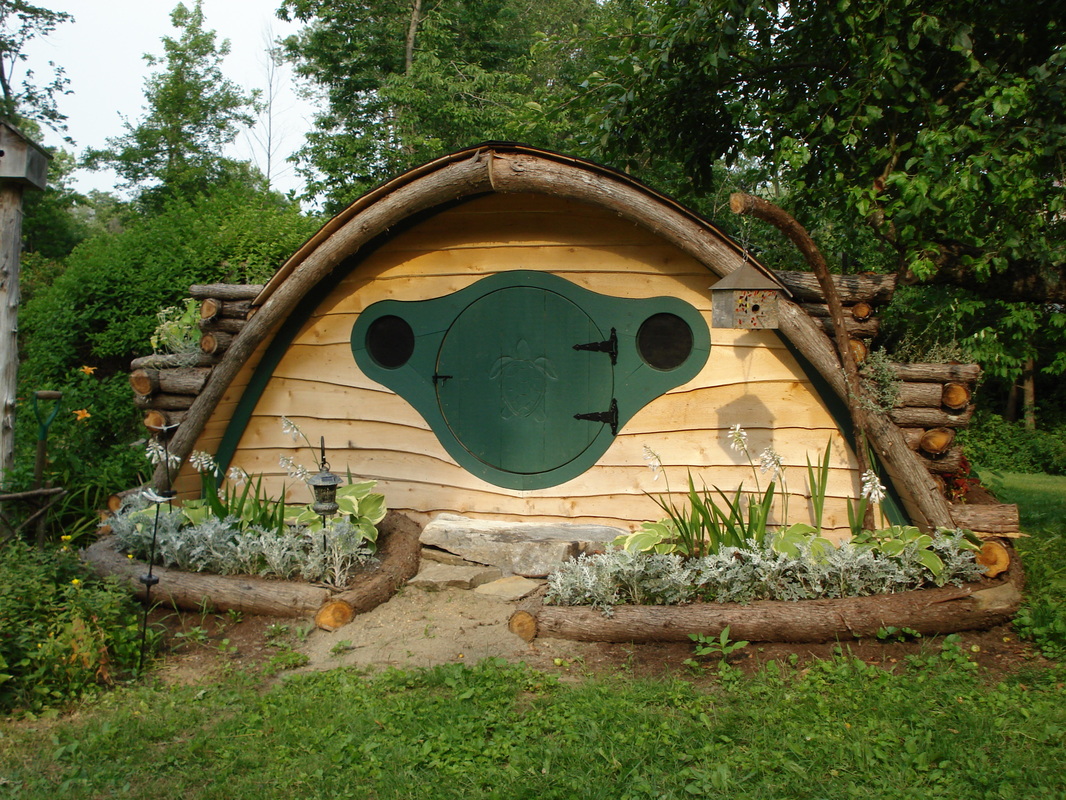 An Interview with The Wooden Wonders Crew (Homemade Tiny Hobbit Houses 