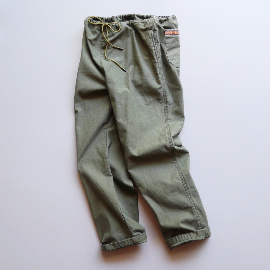 Bottom：RADIALL "MONK-WIDE FIT EASY PANTS" Price：21,384yen