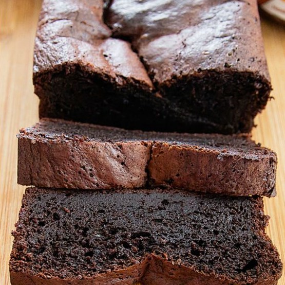 FLOURLESS NUTELLA BANANA BREAD #Chocolate #Dessert