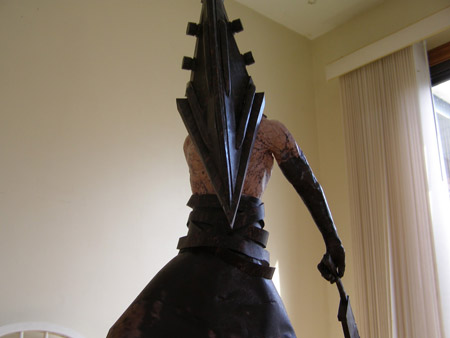 Pyramid Head Paper Model