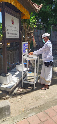 Di Denpasar Tempat Suci Mulai Sediakan Wastafel Cuci Tangan