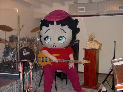 Who knew that Betty Boop plays bass in a band