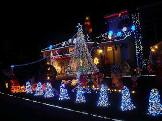 Cómo Decorar el Jardín en Navidad