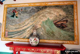 ASSEMBLY HALL OF FUJIAN CHINESE TEMPLE. Hoi An, Vietnam