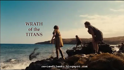 <img src="Wrath of the Titans.jpg" alt="Wrath of the Titans Helius dan Perseus">