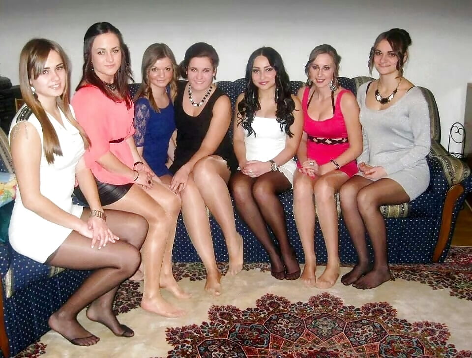 Naked Groups Of Teen Girls Party