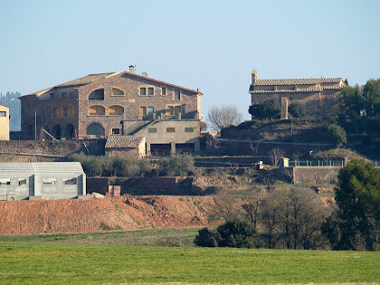 El mas Coll de Sant Ponç i l'ermita de Sant Ponç