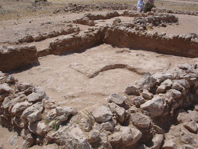 Murwab:Abbasid period [8th-9th centuries AD]house with plaster floor, axcavated 2007