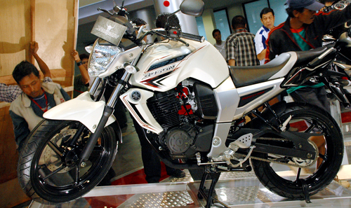 Foto Yamaha Byson Warna Hitam