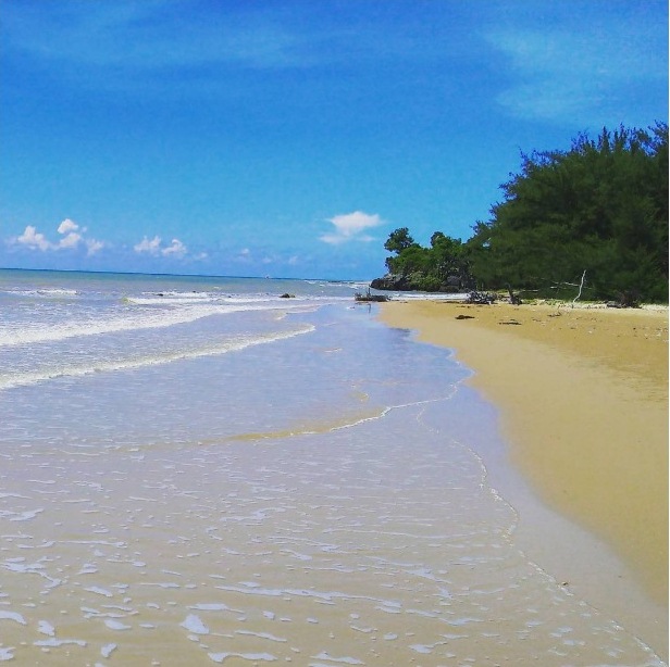 Pantai Badur Madura