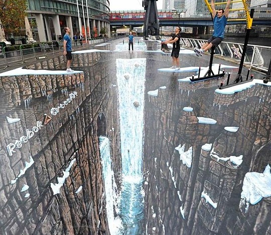 mind blowing sidewalk art