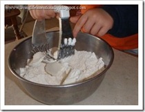 Cutting Crisco into flour