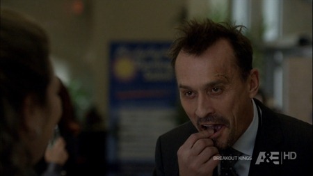 Breakout Kings-The Bag Man-4