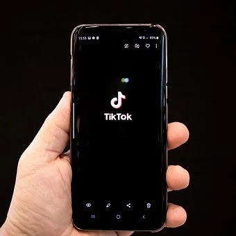TikTok launches a ‘BeReal’ clone called ‘TikTok Now’