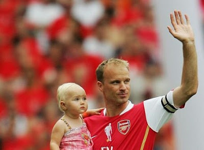 Dennis Bergkamp Pension From Football