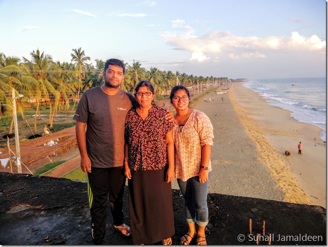 Vara Family at Maruthamunai Beach - Suhail Jamaldeen - Saranya Varathalingam - Sivakala - Varathalingam (6)