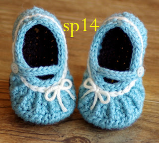 sepatu bayi rajut