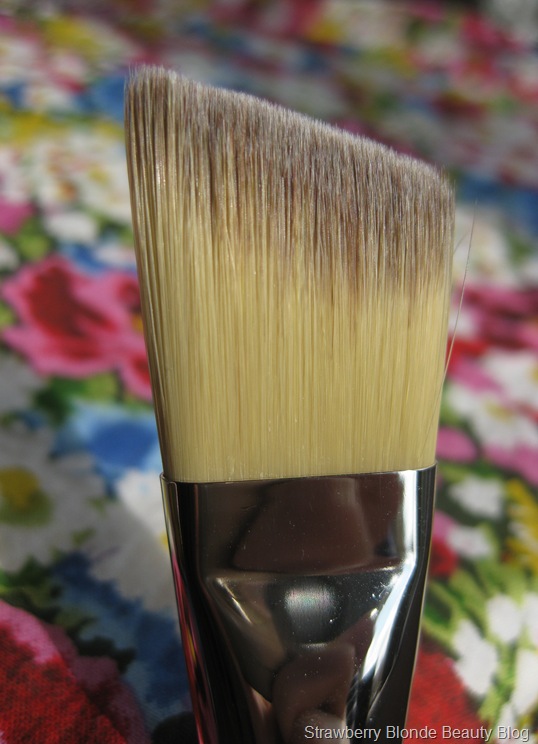 Japonesque Foundation Brush (2)