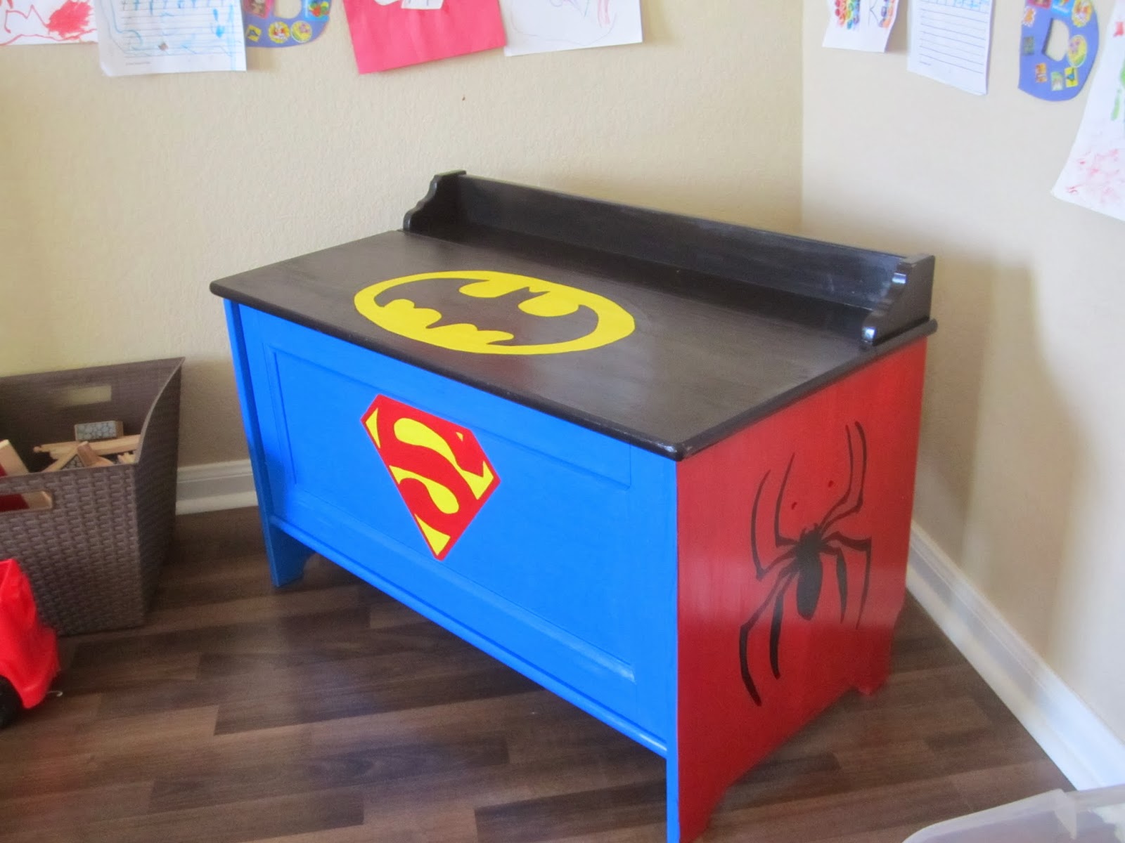 When the Boys Sleep: SUPERHERO Toy Box