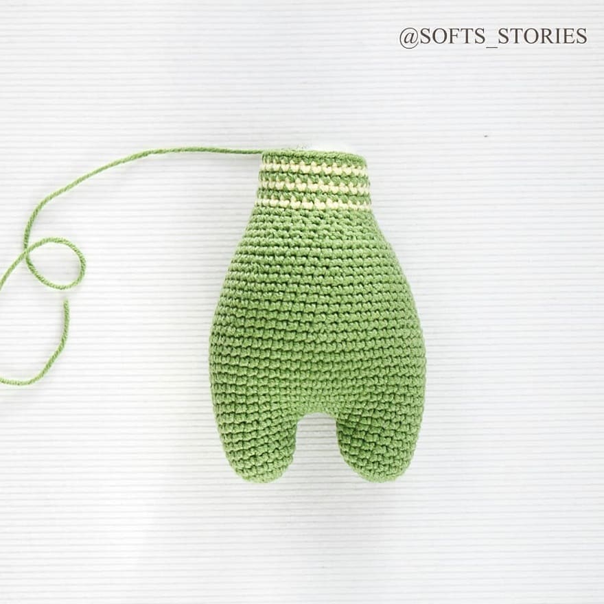 Crochet dinosaur tutorial legs and body