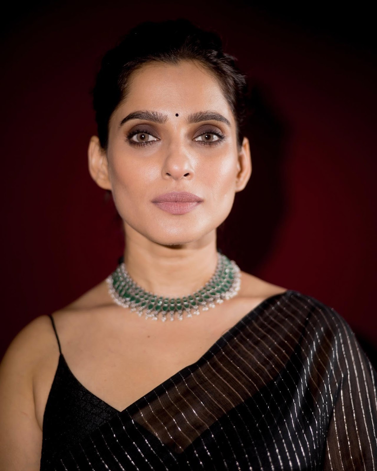 Priya Bapat backless black saree