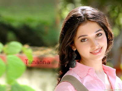 Bollywood Actress Tamanna Bhatia Sexy Images 1024x768