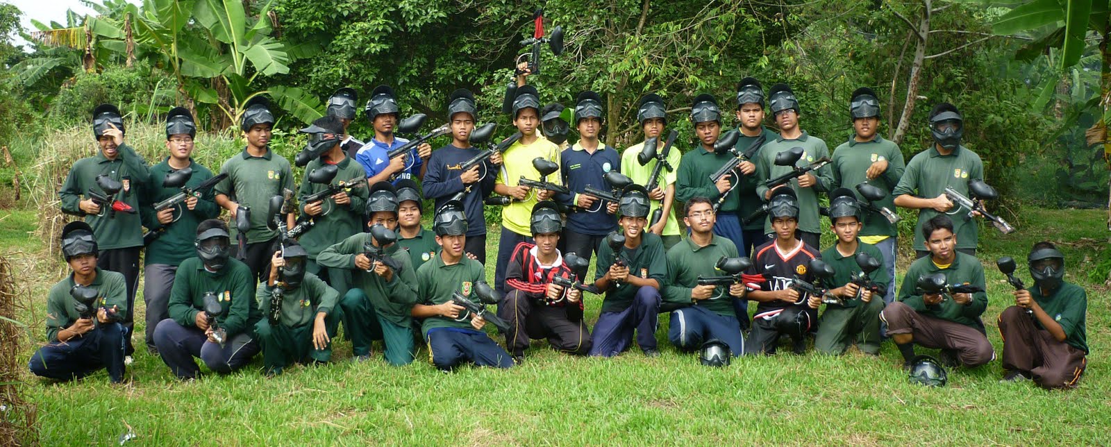 PAINTBALL - CAMPING SITE - TEAM BUILDING