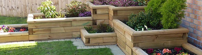 Raised garden beds and wooden planters - Ayegardening Ltd